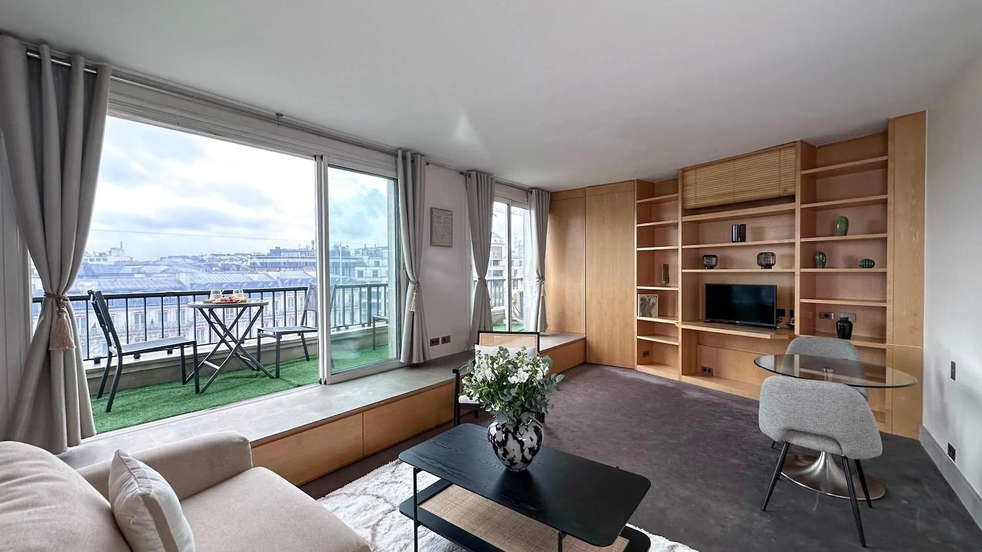 Unique Panoramic Flat Champs-elysees Apartment Paris