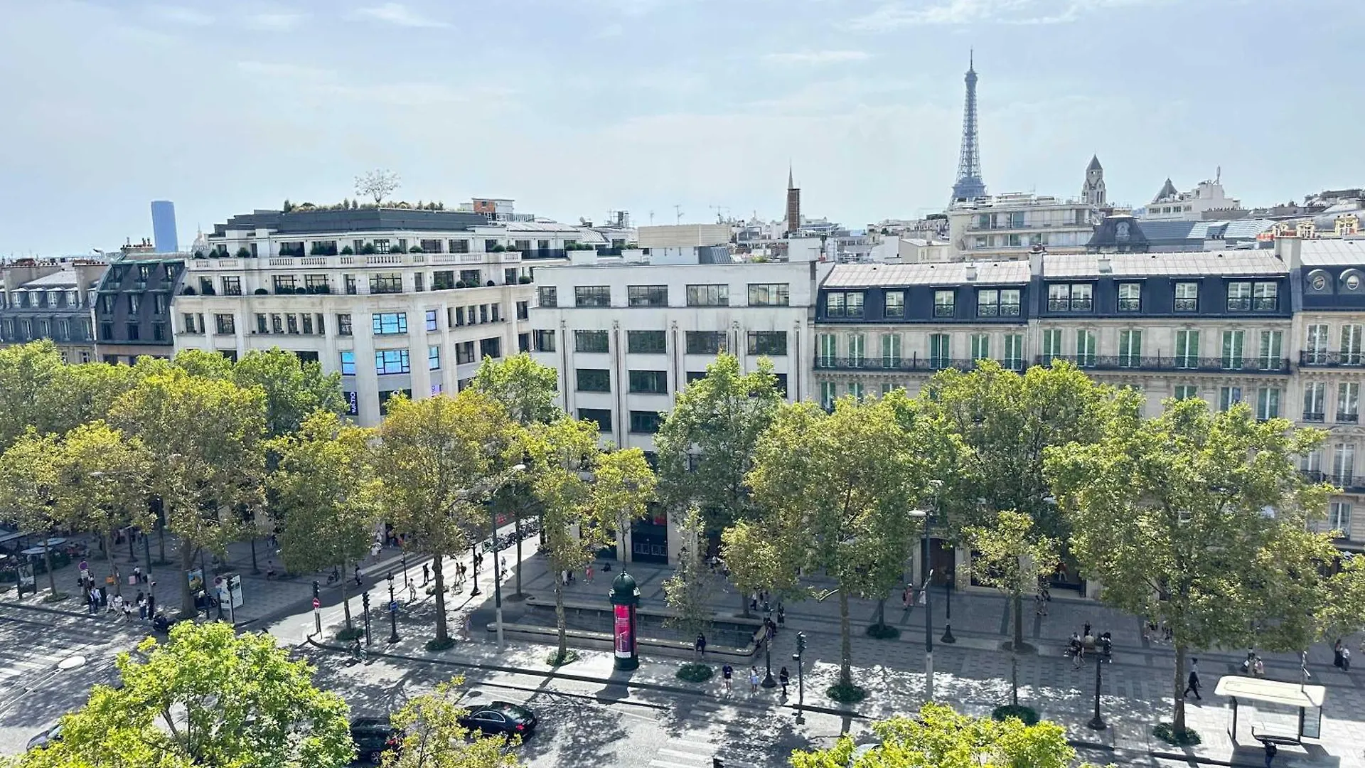 Unique Panoramic Flat Champs-elysees Apartment Paris